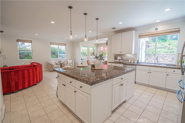 Interior, Kitchen, Living room, Pendant Lights, Recessed Lighting