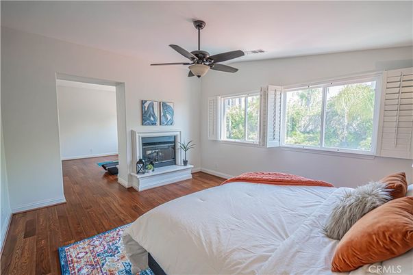 Bedroom, Fireplace, Interior, Wood Texture Flooring