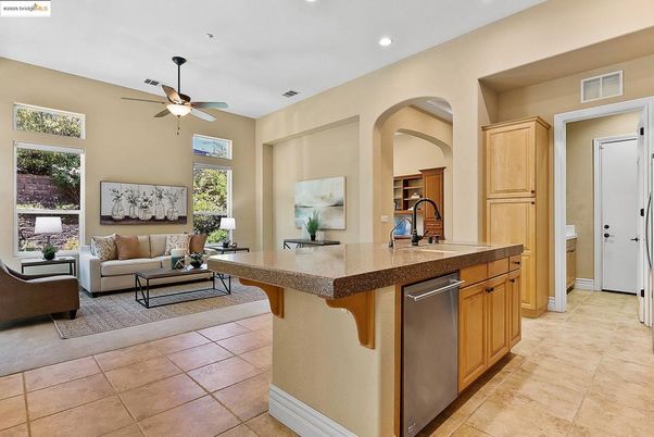 Interior, Kitchen, Living room, Recessed Lighting