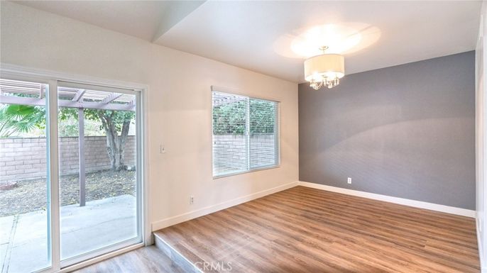 Chandelier, Empty room, Interior, Wood Texture Flooring