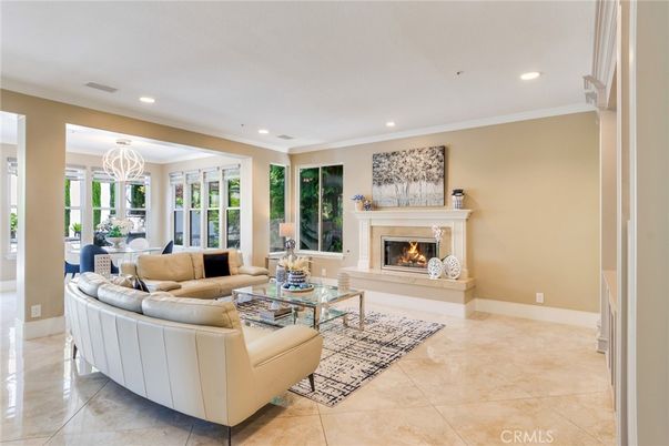 Fireplace, Interior, Living room, Recessed Lighting