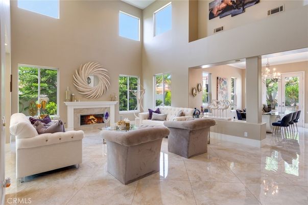 Chandelier, Dining room, Fireplace, Interior, Living room