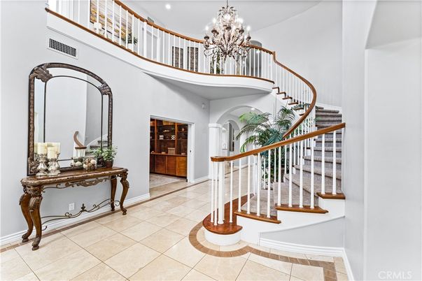 Chandelier, Interior, Recessed Lighting