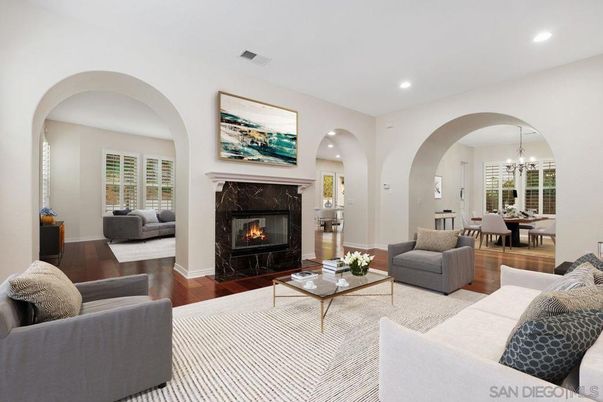 Chandelier, Dining room, Fireplace, Interior, Living room, Recessed Lighting, Wood Texture Flooring