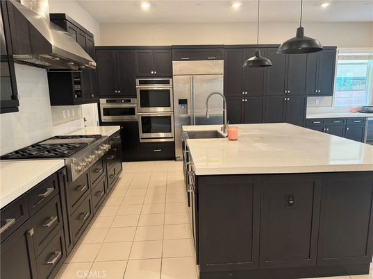 Interior, Kitchen, Pendant Lights, Recessed Lighting, Stainless Steel Appliances