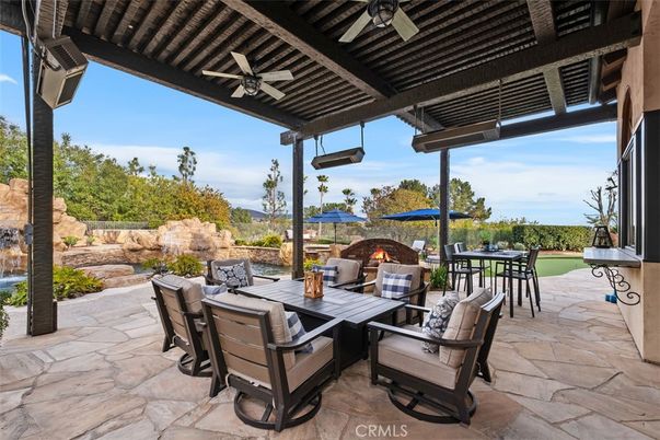 Exterior, Fireplace, Water