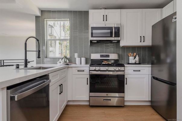 Interior, Kitchen, Stainless Steel Appliances, Wood Texture Flooring
