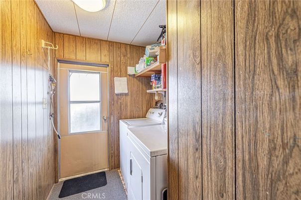 Interior, Washer, Wooden Walls