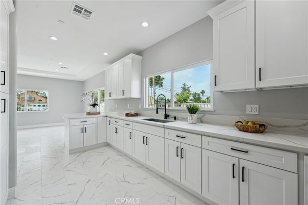 Interior, Kitchen, Marble, Recessed Lighting