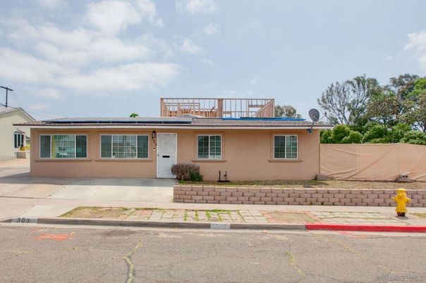 Exterior, Facade, Solar Panels, Ranch