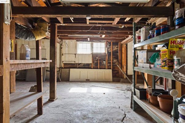 Interior, Wooden Beams