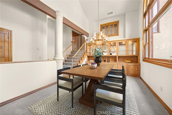 Chandelier, Dining room, Interior