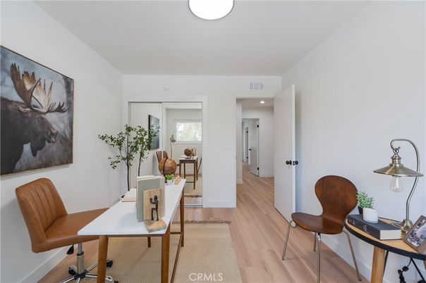 Home Office, Interior, Recessed Lighting, Wood Texture Flooring