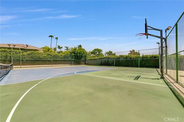 Exterior, Tennis Courts