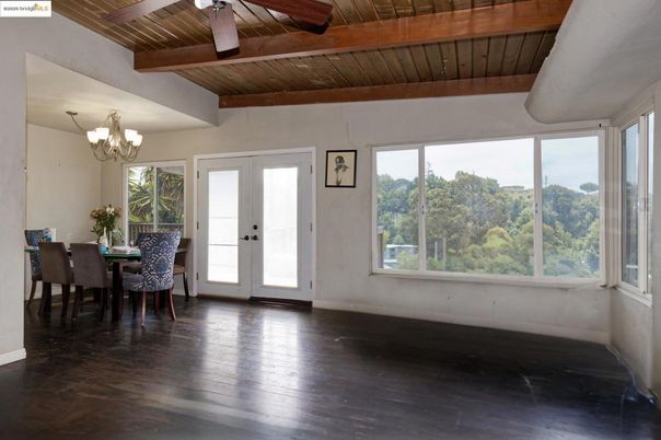 Chandelier, Dining room, Interior, Wooden Beams, Wooden Ceilings, Wood Texture Flooring