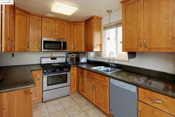Interior, Kitchen, Pendant Lights