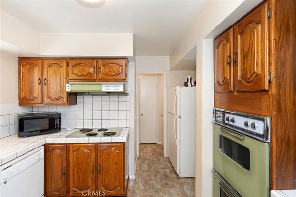Interior, Kitchen, Tile Countertops