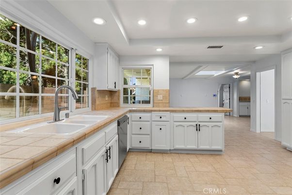 Interior, Kitchen, Recessed Lighting, Tile Countertops