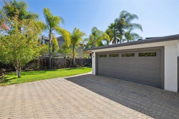 Backyard, Detached Garage, Exterior