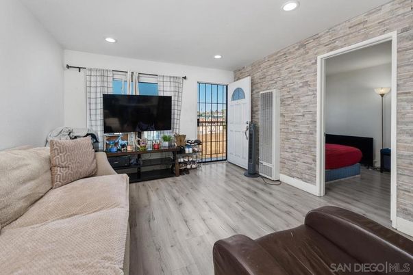 Interior, Living room, Recessed Lighting, Stone Walls, Wood Texture Flooring
