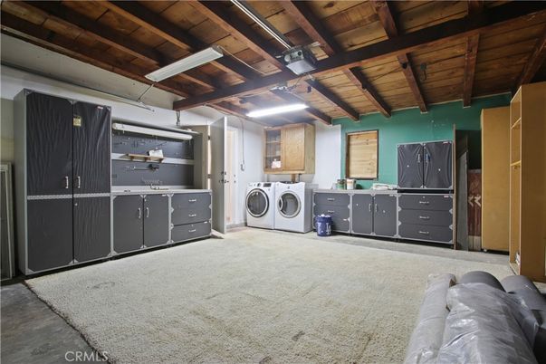 Interior, Washer, Wooden Beams, Wooden Ceilings