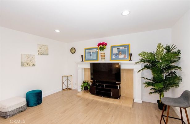 Fireplace, Interior, Recessed Lighting, Wood Texture Flooring