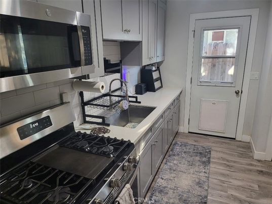 Interior, Kitchen, Stainless Steel Appliances, Wood Texture Flooring