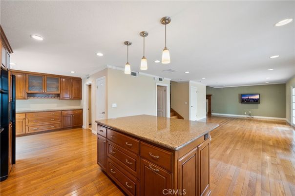 Interior, Kitchen, Pendant Lights, Recessed Lighting, Wood Texture Flooring