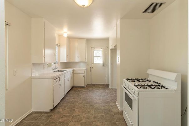 Interior, Kitchen, Tile Countertops