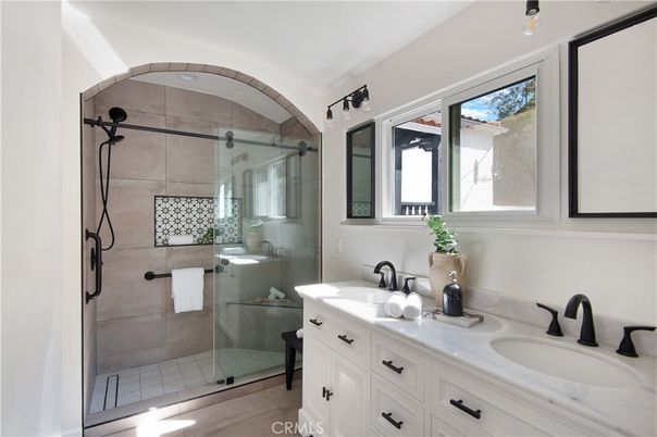 Bathroom, Dual Sink Vanities, Glass Shower, Interior