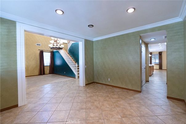 Empty room, Interior, Recessed Lighting