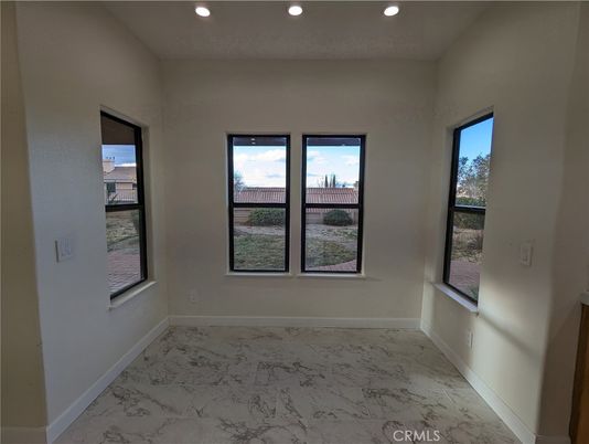Empty room, Interior, Marble, Recessed Lighting