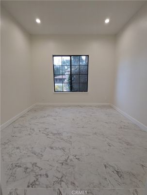 Empty room, Interior, Marble, Recessed Lighting