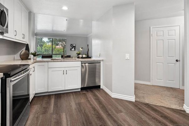 Interior, Kitchen, Recessed Lighting, Stainless Steel Appliances, Wood Texture Flooring