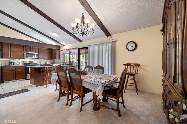 Chandelier, Dining room, Interior, Kitchen, Stainless Steel Appliances, Wooden Beams