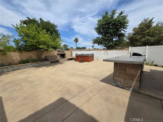 Exterior, Hot Tub