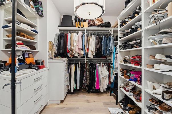 Interior, Walk-in Closets, Wood Texture Flooring