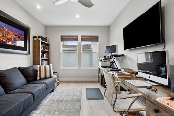 Home Office, Interior, Recessed Lighting, Wood Texture Flooring