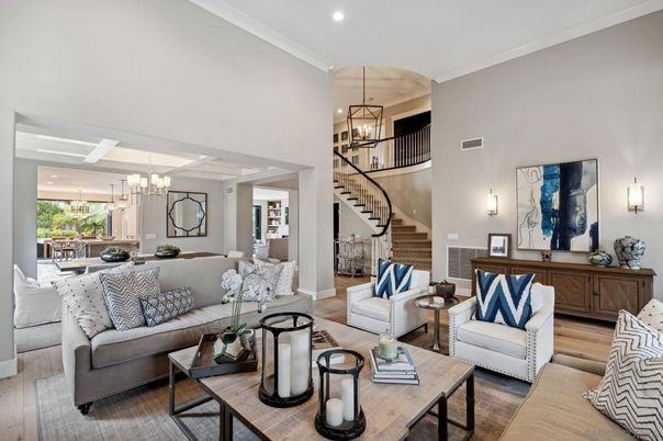 Chandelier, Dining room, Interior, Living room, Pendant Lights, Recessed Lighting, Wood Texture Flooring
