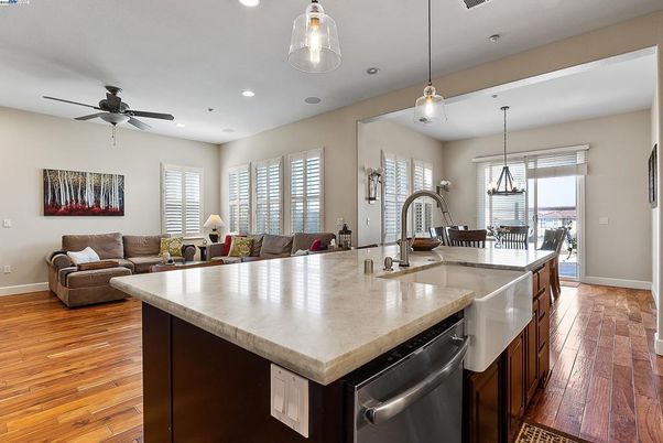 Dining room, Interior, Kitchen, Living room, Pendant Lights, Recessed Lighting, Wood Texture Flooring