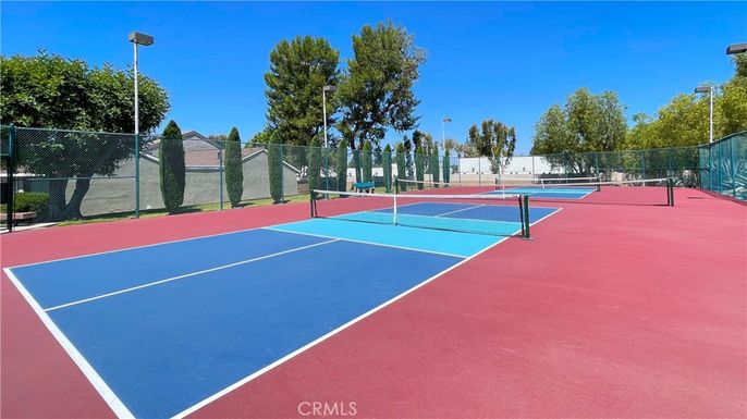 Exterior, Tennis Courts