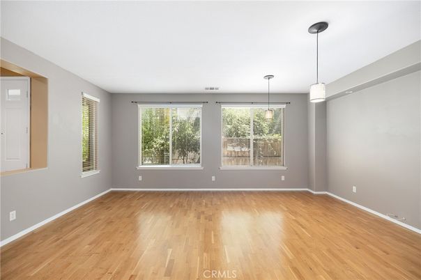Empty room, Interior, Pendant Lights, Wood Texture Flooring