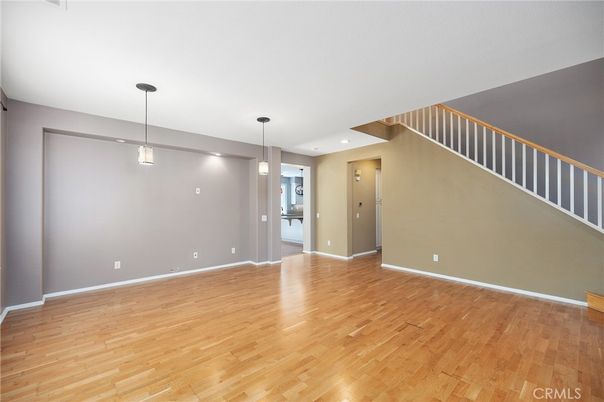 Empty room, Interior, Pendant Lights, Wood Texture Flooring