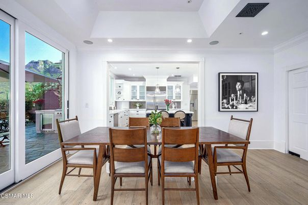 Dining room, Interior, Kitchen, Pendant Lights, Recessed Lighting, Wood Texture Flooring