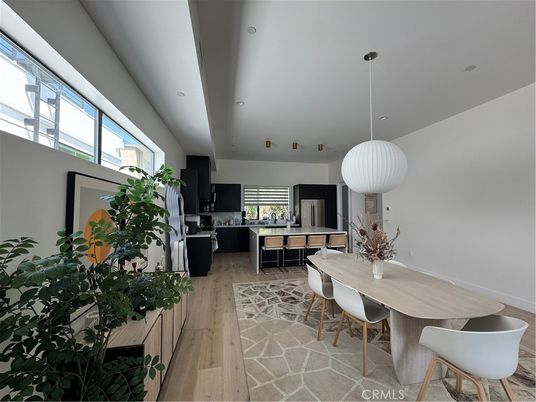 Dining room, Interior, Kitchen, Pendant Lights, Recessed Lighting, Wood Texture Flooring
