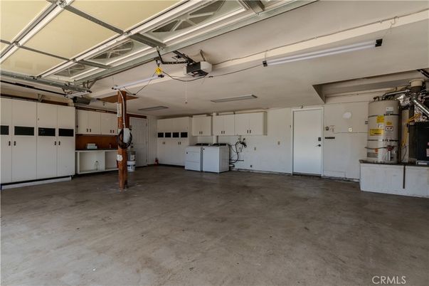 Garage, Interior, Washer
