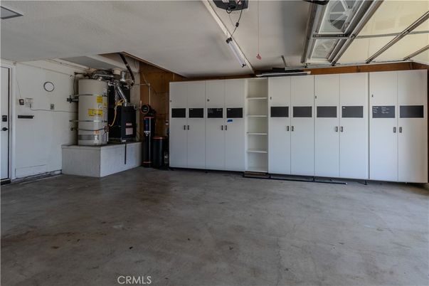 Garage, Interior
