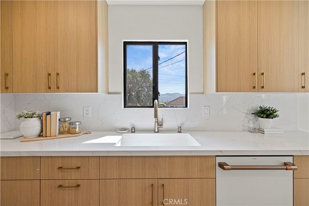 Interior, Kitchen, Marble Walls