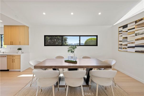 Dining room, Interior, Recessed Lighting, Wood Texture Flooring