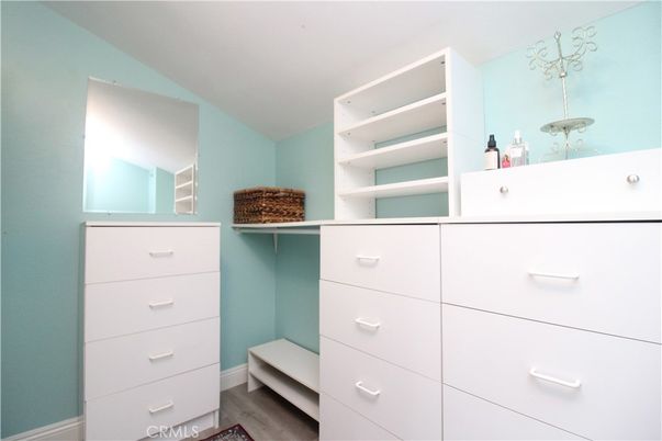 Interior, Walk-in Closets